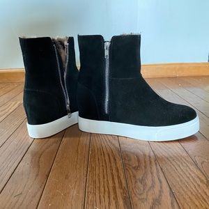 Steve Madden wedge sneakers size 8